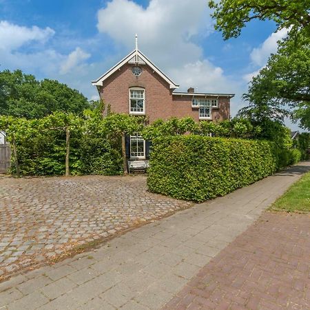 Bij Janneke Bed & Breakfast Sleeuwijk Bagian luar foto
