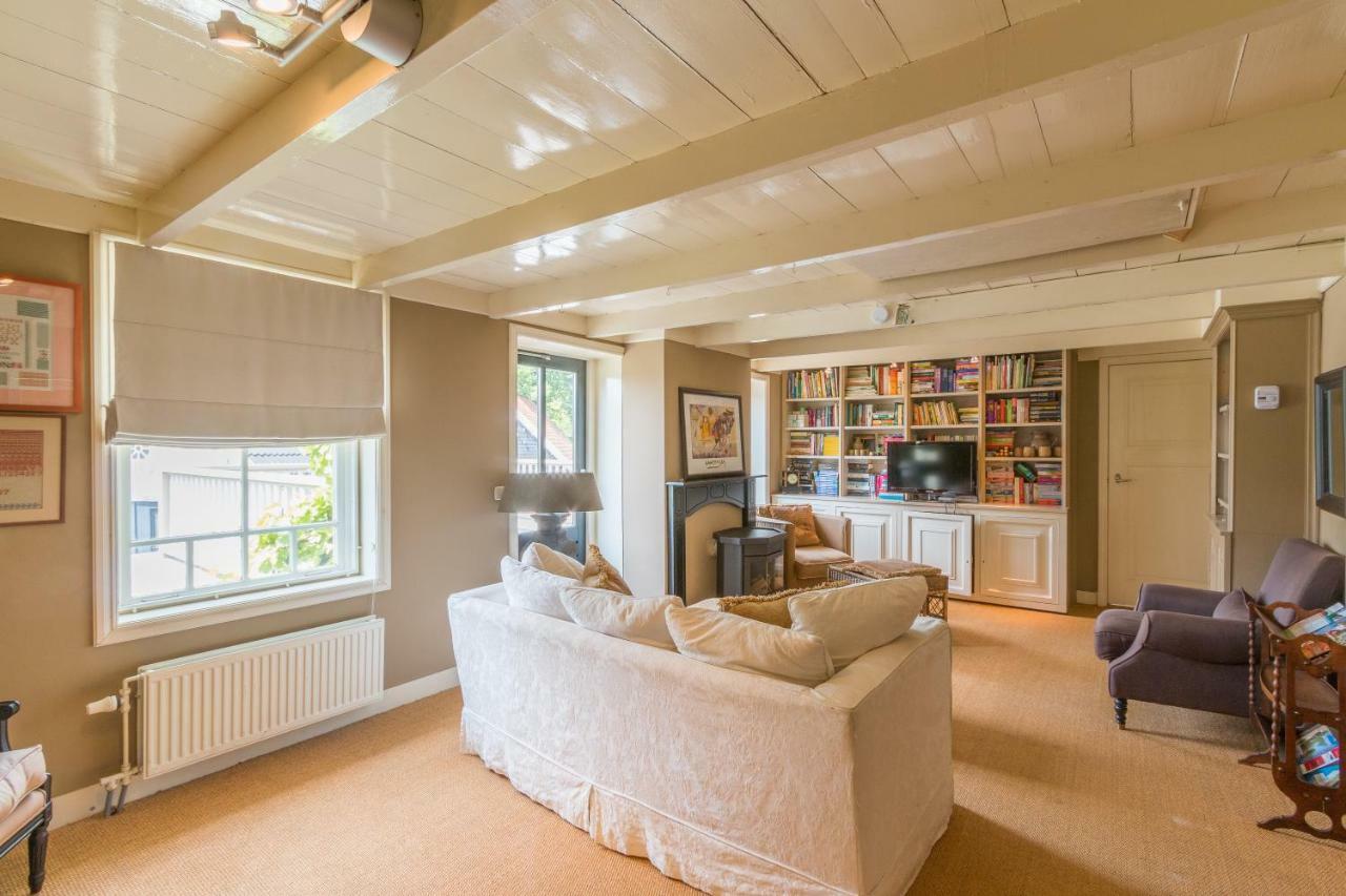 Bij Janneke Bed & Breakfast Sleeuwijk Bagian luar foto