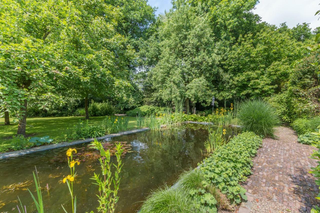 Bij Janneke Bed & Breakfast Sleeuwijk Bagian luar foto